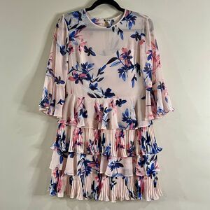 Eliza J Pink Floral Pleated Bell Sleeve Mini Dress Easter Wedding Guest size 6 P